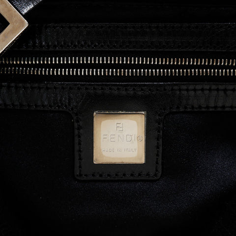 フェンディ FENDI マンマバケット ニット ショルダーバッグ ブラック WS20966