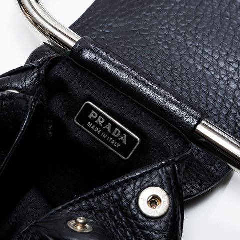 PRADA 1997FW Loop Leather Ring Shoulder Bag black WS21022