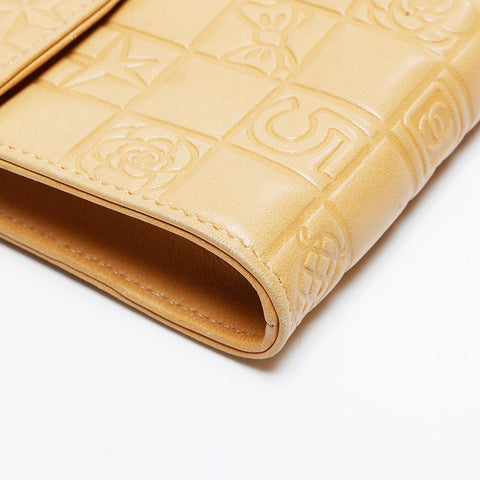 CHANEL No. 10 Icon Motif Cigarette Case 2005-2006 Pouch beige WS21084