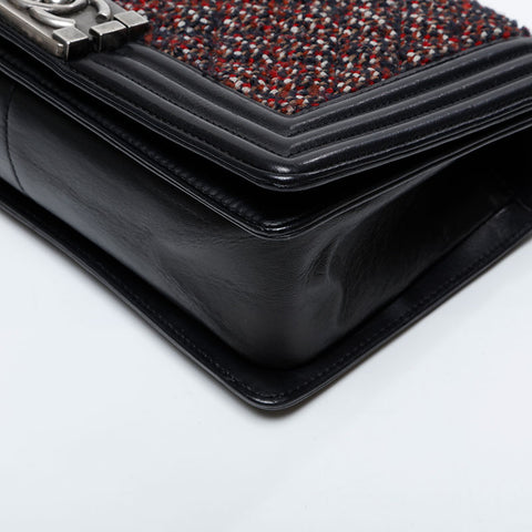 CHANEL 20s 2014-2015 Tweed Boy Chanel Silver Metal Shoulder Bag black WS21087