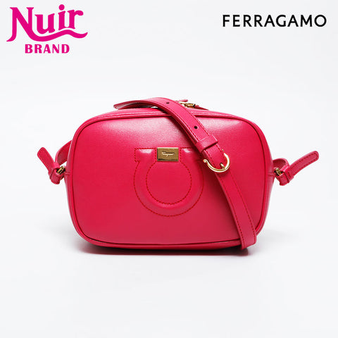 Salvatore Ferragamo Gancini leather camera bag Shoulder Bag pink WS21089