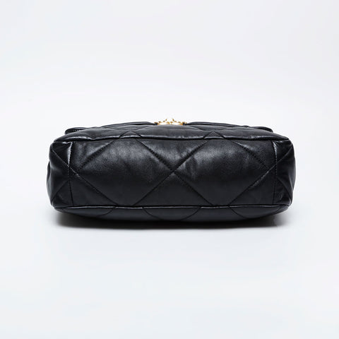CHANEL CHANEL 19 Chain Matelasse Shoulder Bag black WS21090