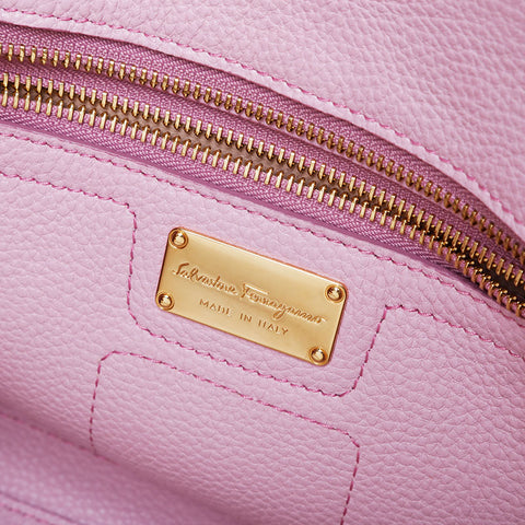 Salvatore Ferragamo Leather Amy Handbag pink WS21099