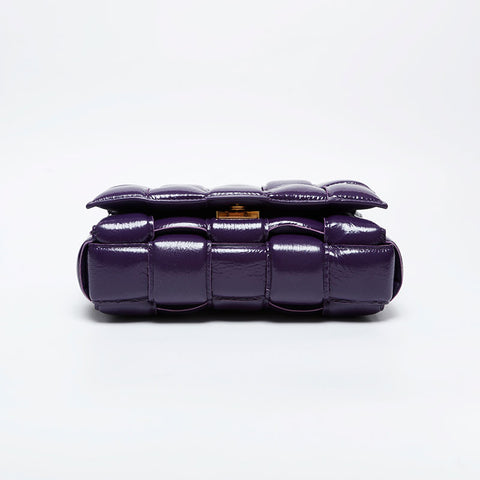 BOTTEGAVENETA Padded Cassette in Patent Leather Shoulder Bag purple WS21106