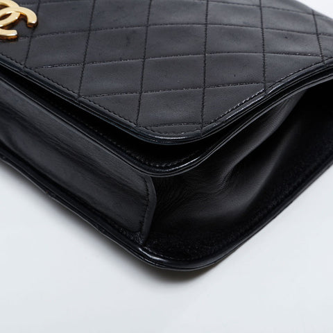 CHANEL Full flap lambskin Chain Shoulder Bag black WS21124