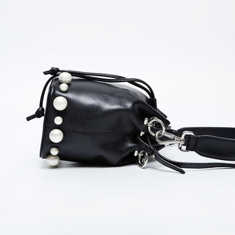 FENDI Montresor Leather Pearl 2-Way Drawstring Bag Shoulder Bag black WS21129