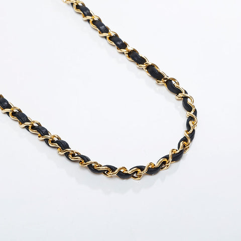 香奈儿（Chanel No. 1）1989-1991 Mini Matelasse Lambskin 7.9“连锁肩袋黑色WS21140