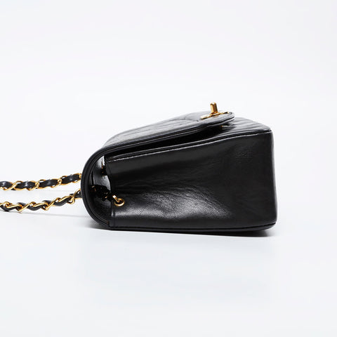 CHANEL No. 3 1994-1996 Diana Lambskin Chain Shoulder Bag black WS21141