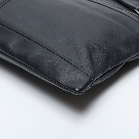 BALENCIAGA Leather Envelope Clutch bag black WS21165
