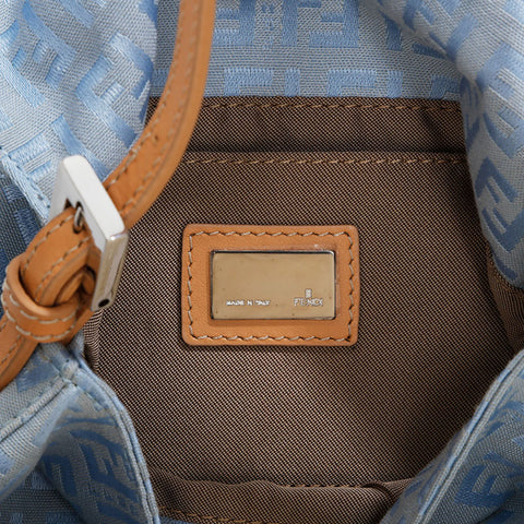 極美品 フェンディ FENDI ズッキーノ キャンバス ミニ マンマバケット 水色 ショルダーバッグ ブルー WS21173