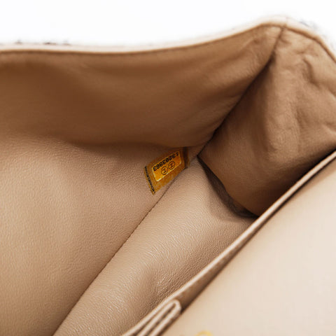 香奈儿第13号2009-2010 Velor Double flap Matelasse 9.8“肩带白色WS21186
