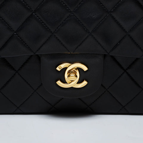 香奈儿第3号1994-1996 Lambskin Matelasse 9.8“双瓣肩带黑色WS21193
