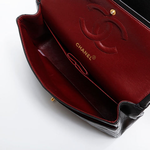 香奈儿第3号1994-1996 Lambskin Matelasse 9.8“双襟翼肩带黑色WS21195
