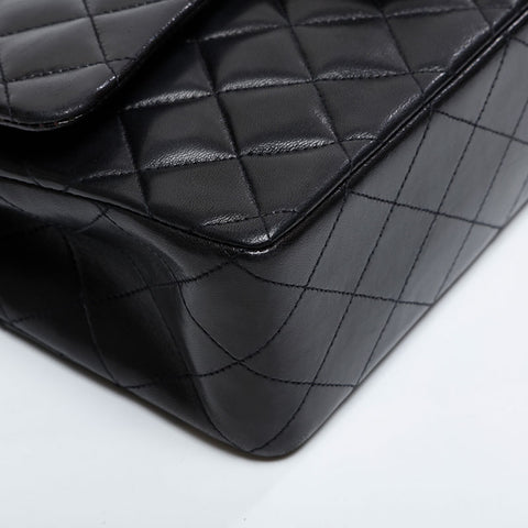香奈儿第3号1994-1996 Lambskin Matelasse 9.8“双襟翼肩带黑色WS21195
