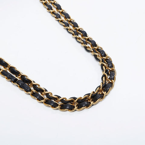 Chanel No. 6 2000-2002 Matelasse 9.1“双襟翼羊皮肩袋黑色WS21197