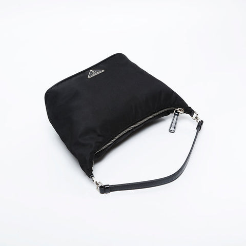 Prada Nylon肩带黑色WS21203