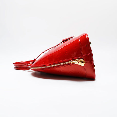 LOUIS VUITTON 2010 Monogram Vernis Alma GM Handbag Red WS21249