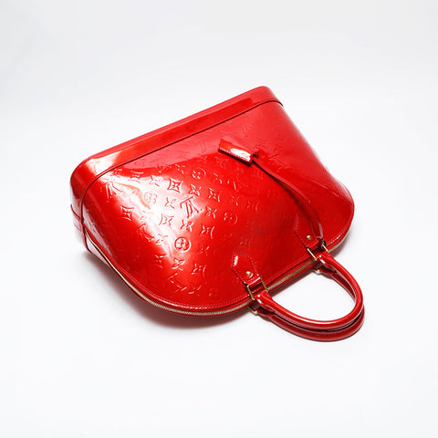 LOUIS VUITTON 2010 Monogram Vernis Alma GM Handbag Red WS21249