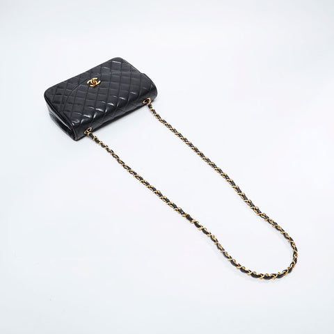 CHANEL 0 Series 1986-1989 Lambskin Chain Flap Matelasse Shoulder Bag black WS21257