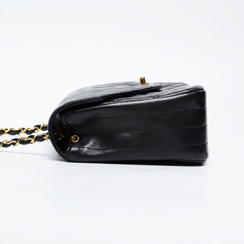 CHANEL 0 Series 1986-1989 Lambskin Chain Flap Matelasse Shoulder Bag black WS21257