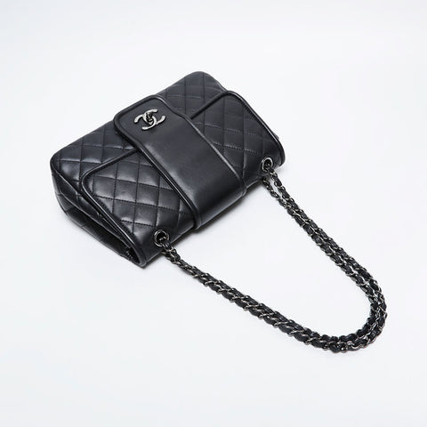 CHANEL 21st Series 2015-2016 Lambskin Chain Matelasse Flap Elementary Chic Shoulder Bag black WS21258