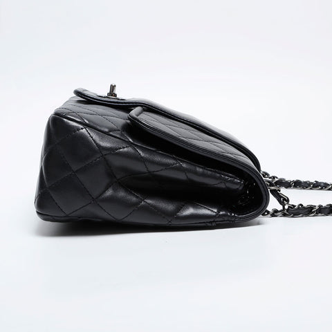 CHANEL 21st Series 2015-2016 Lambskin Chain Matelasse Flap Elementary Chic Shoulder Bag black WS21258