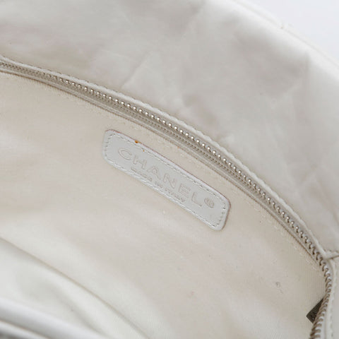 CHANEL 10 series 2005-2006 Leather COCO Mark Handbag white WS21274