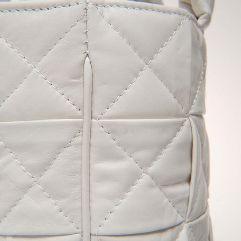 CHANEL 10 series 2005-2006 Leather COCO Mark Handbag white WS21274