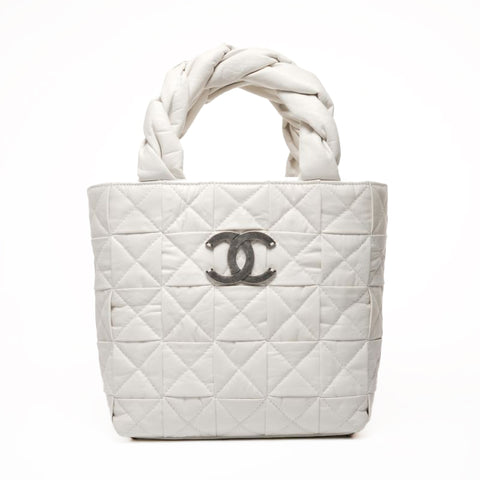 CHANEL 10 series 2005-2006 Leather COCO Mark Handbag white WS21274