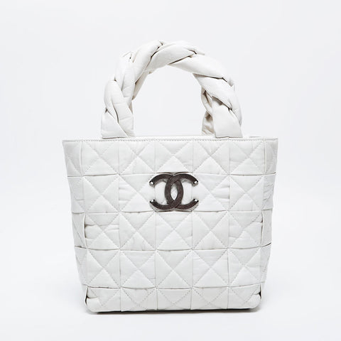 CHANEL 10 series 2005-2006 Leather COCO Mark Handbag white WS21274