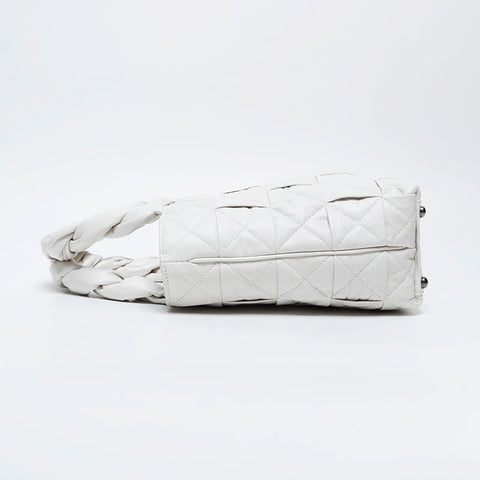 CHANEL 10 series 2005-2006 Leather COCO Mark Handbag white WS21274