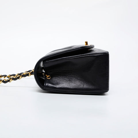CHANEL No. 2 1991-1994 Diana Matelasse Chain Lambskin Shoulder Bag black WS21326