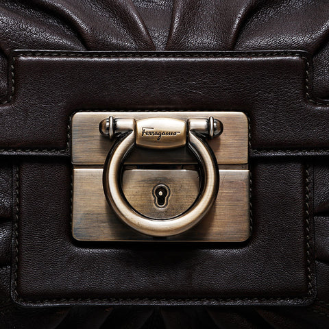 Salvatore Ferragamo Gancini leather Shoulder Bag Brown WS21342