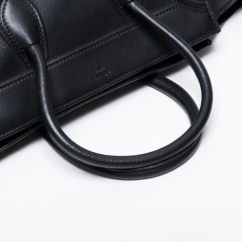CELINE Luggage Phantom Leather Handbag black WS21351