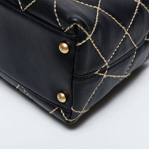 CHANEL No. 9 2004-2005 Lambskin Wild Stitch Shoulder Bag black WS21384