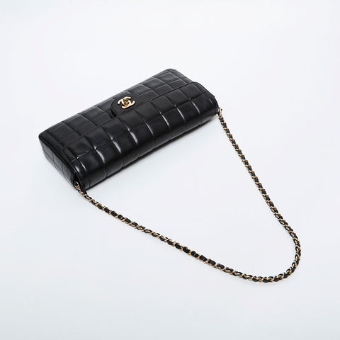 CHANEL No. 7 2002-2003 Lambskin Chocolate Bar Shoulder Bag black WS21385