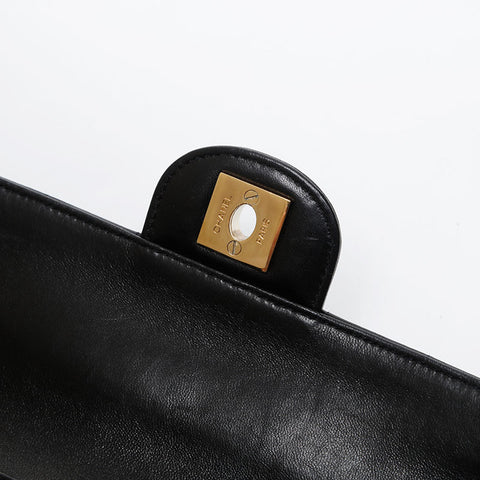 CHANEL No. 7 2002-2003 Lambskin Chocolate Bar Shoulder Bag black WS21385