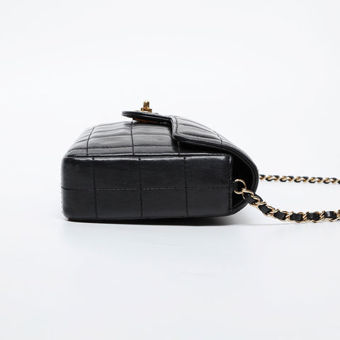 CHANEL No. 7 2002-2003 Lambskin Chocolate Bar Shoulder Bag black WS21385