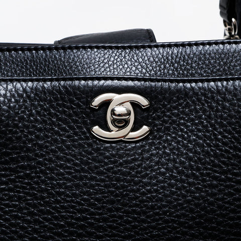 CHANEL No. 19 2014 Executive Tote Leather Tote Bag black WS21399