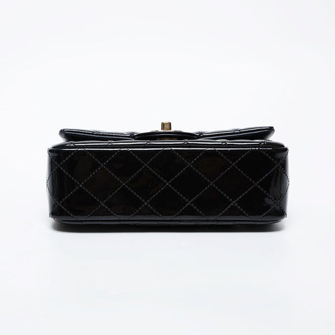 CHANEL 2020-2025 Patent Leather 2-Way Top Handle Chain Small Shoulder Bag black WS21400