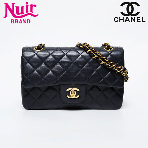 CHANEL 3rd Series 1994-1996 Matelasse 9.1