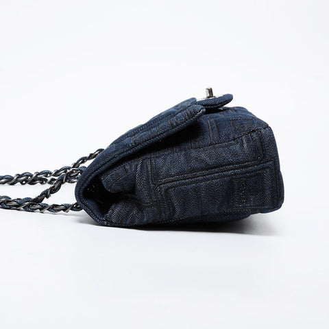 CHANEL 22nd Series 2016-2017 Denim Flap Chain Shoulder Bag Navy WS21406