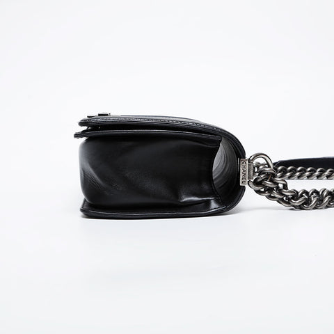 CHANEL No. 18 2013-2014 Medium Boy Lambskin Silver Metal Gunmetal Shoulder Bag black WS21407