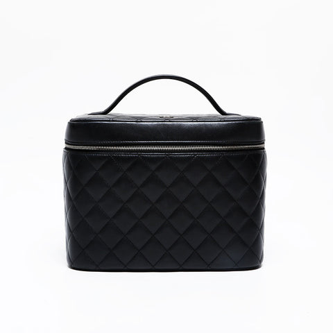 CHANEL No. 22 2015-2016 Matelasse Vanity Handbag black WS21451