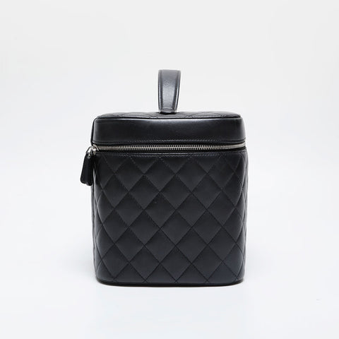 CHANEL No. 22 2015-2016 Matelasse Vanity Handbag black WS21451