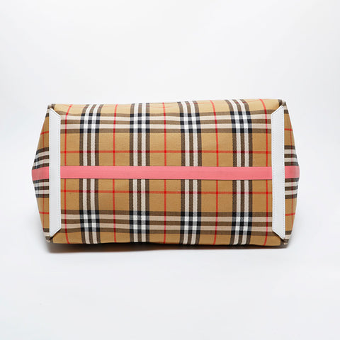 BURBERRY 大号双面托特包，采用 Nova 格纹帆布和皮革制成 米色单肩包 WS21453