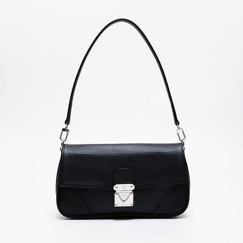 LOUIS VUITTON 2005 Epi Pochette Segur Pouch Shoulder Bag black WS21469