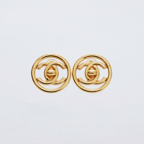 CHANEL Turnlock COCO Mark 97P 1997 Earring gold WS21478