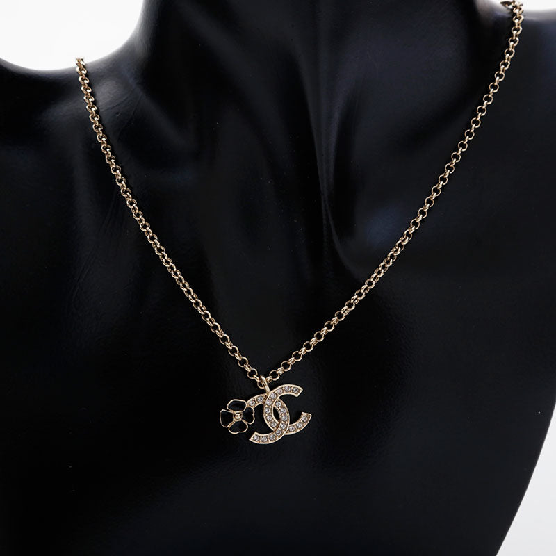 CHANEL黒い花形ネックレス 楽天市場】シャネル カメリア（モチーフ花）（ネックレス