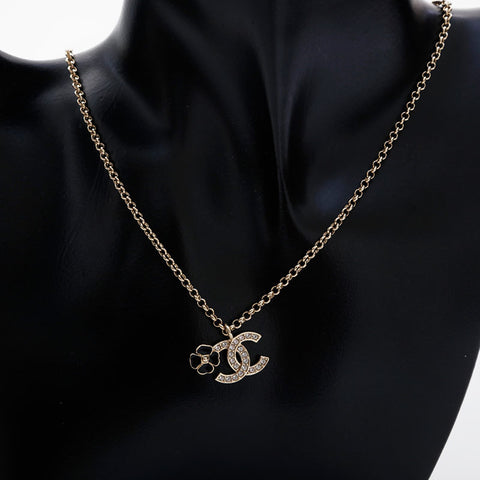 CHANEL I25P 2025 COCO Mark Rhinestone Clover Necklace gold WS21481